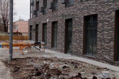 02-steklyannye-kozyrki-fonda-renovacii-koptevo