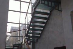 lestnica-v-kottedzhe-1