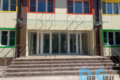 steklyannye-kozyrki_butorok-01